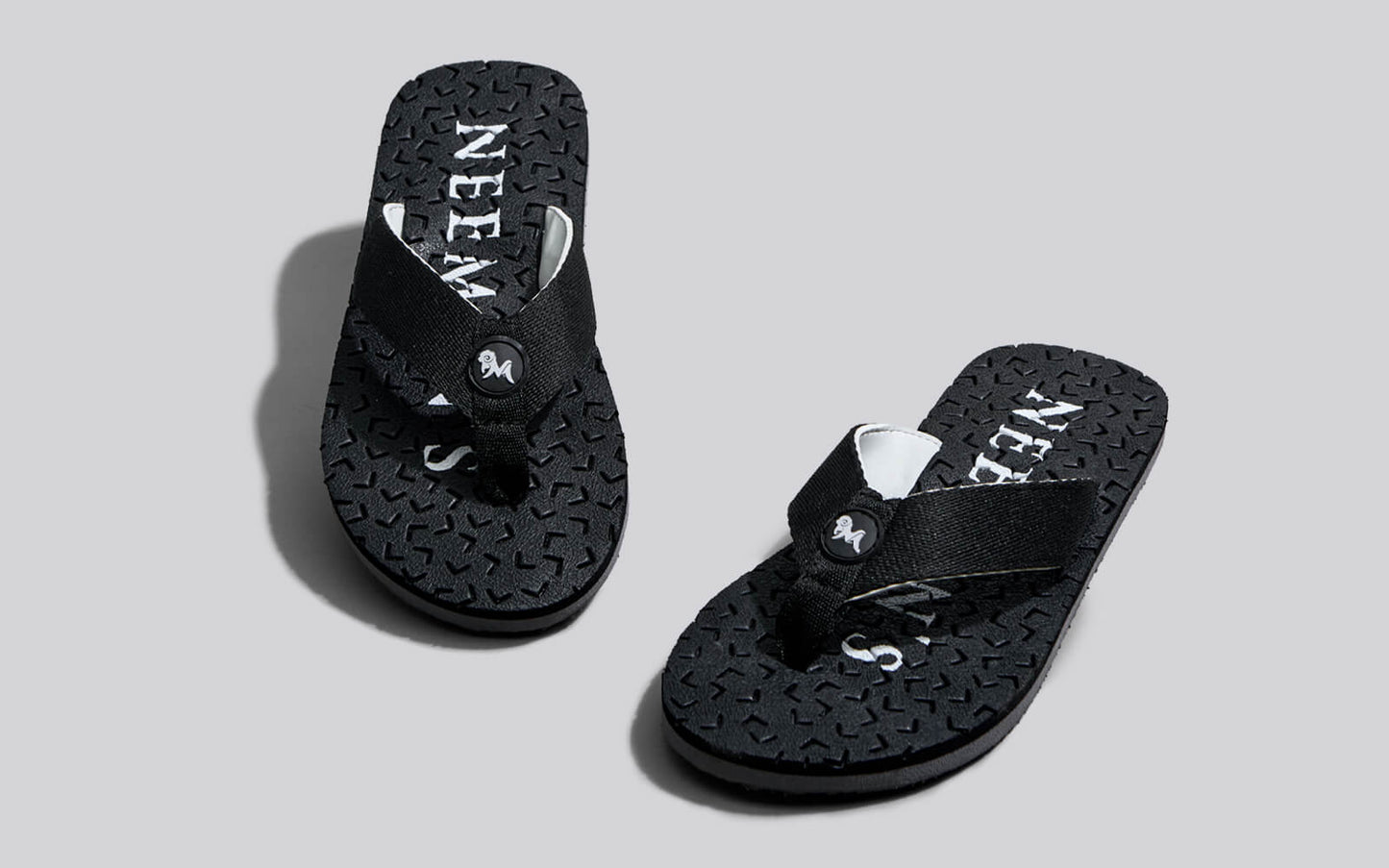 Float Ease Flips : Black