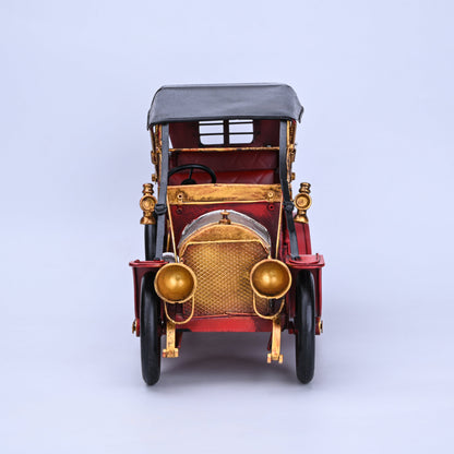 Pixel Vintage Car Model