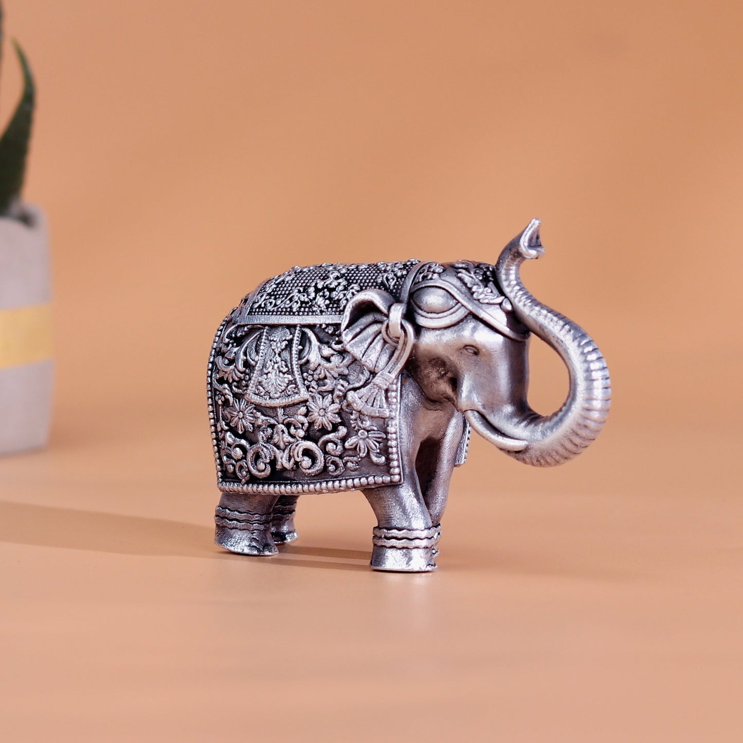 Royal Elephant Pure Silver